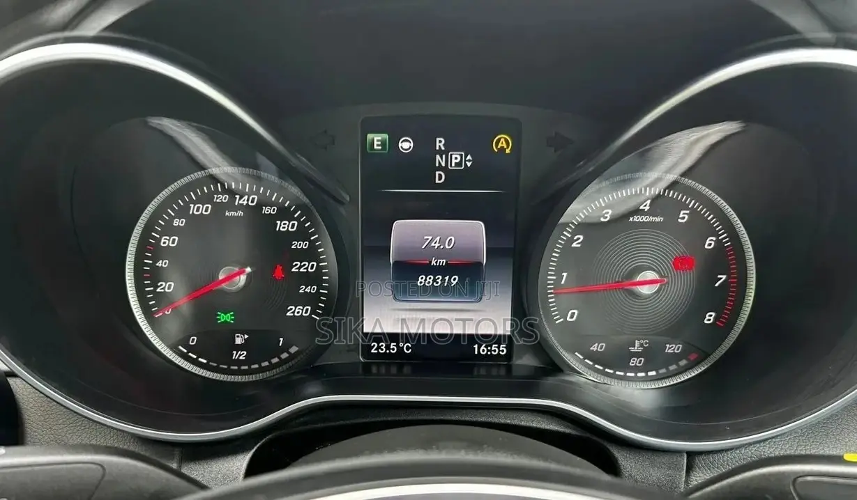 Mercedes-Benz C-Class C 180 (C205) 2016 Black