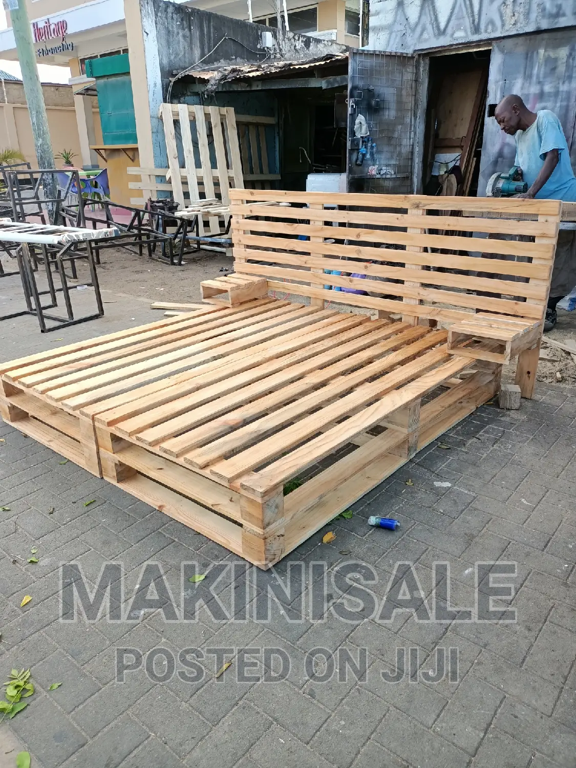Kitanda Kizuri Sana Cha Pallet