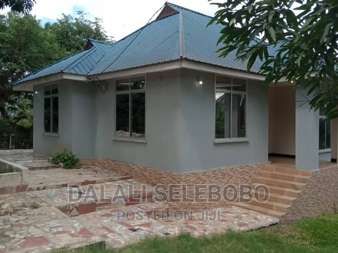 3bdrm Bungalow in Kimara Temboni for rent