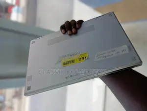 New Laptop Samsung R730 8GB Intel Core I5 SSD 256GB