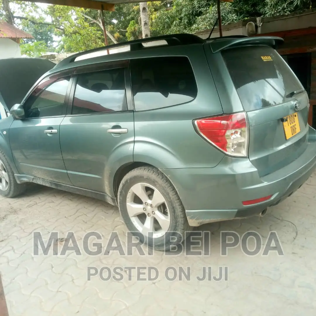 Subaru Forester 2005 Burgundy