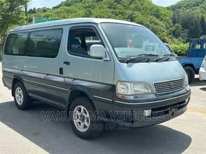 Toyota HiAce 1998 Silver