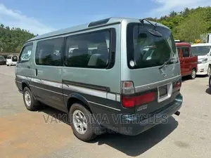 Toyota HiAce 1998 Silver