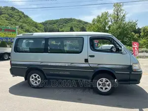 Toyota HiAce 1998 Silver