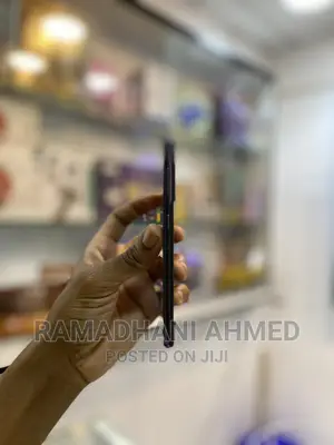 Samsung Galaxy S21 5G 128 GB Black