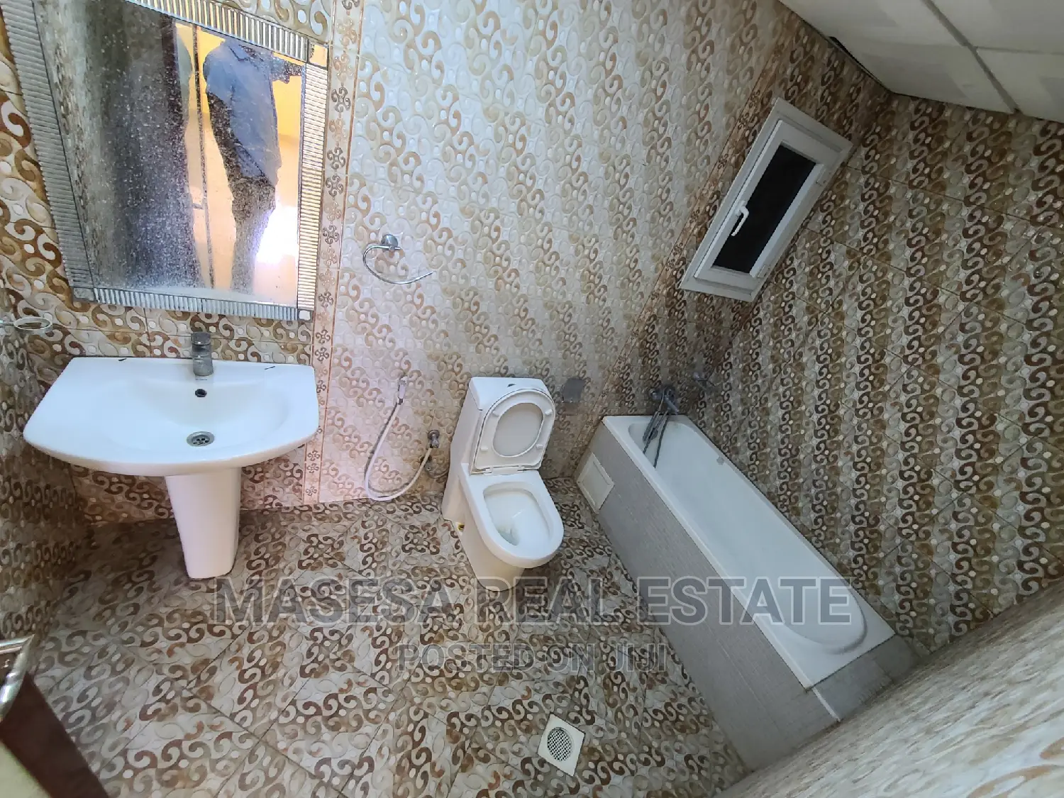 3bdrm Apartment in Upanga East for rent