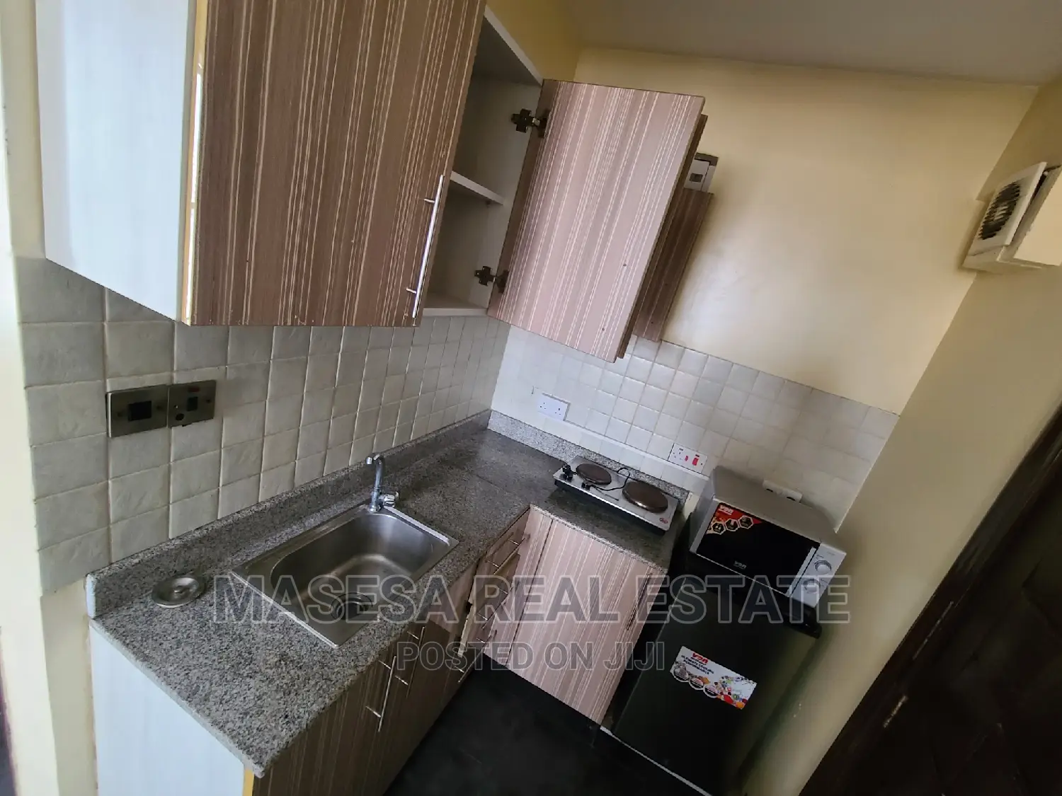 Furnished Studio Apartment in Kisutu for rent in Kisutu Houses