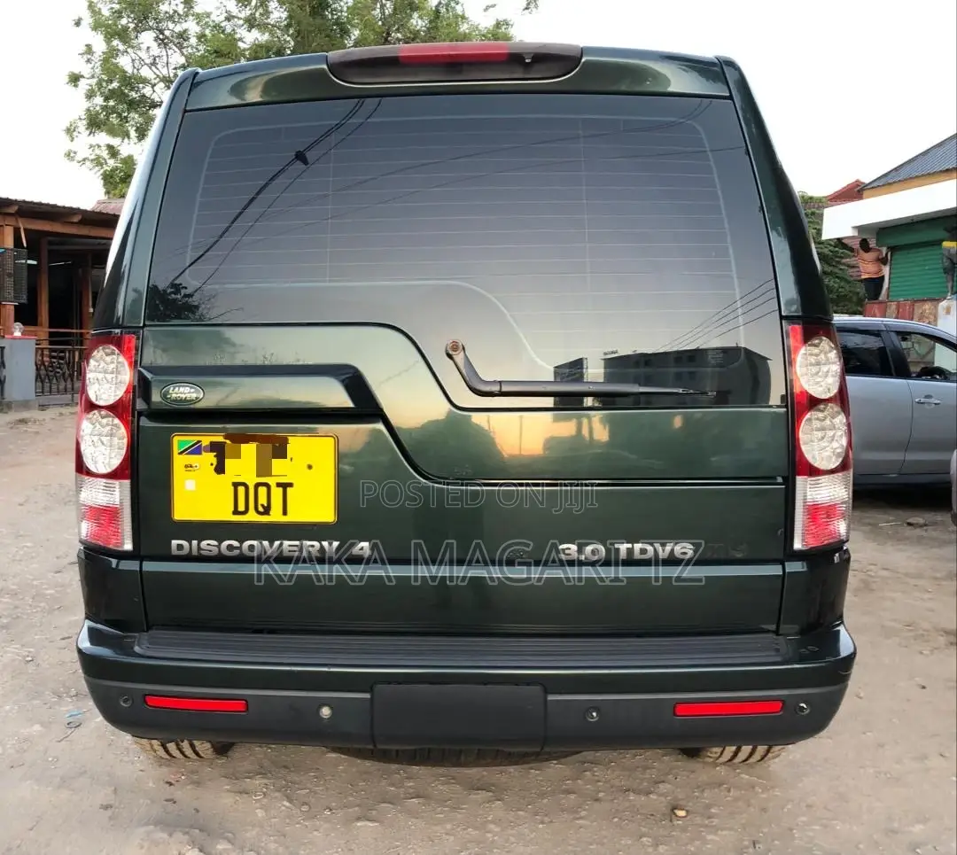 Land Rover Discovery 2011 Green