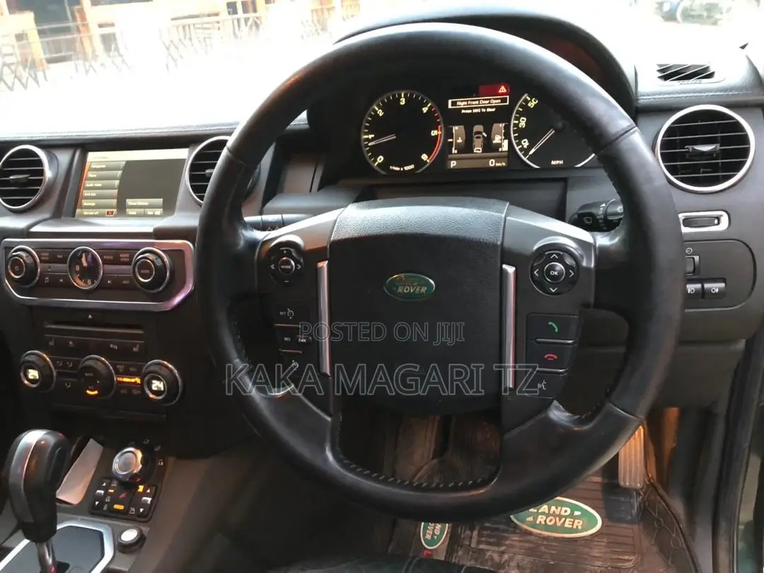 Land Rover Discovery 2011 Green