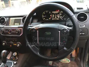 Land Rover Discovery 2011 Green