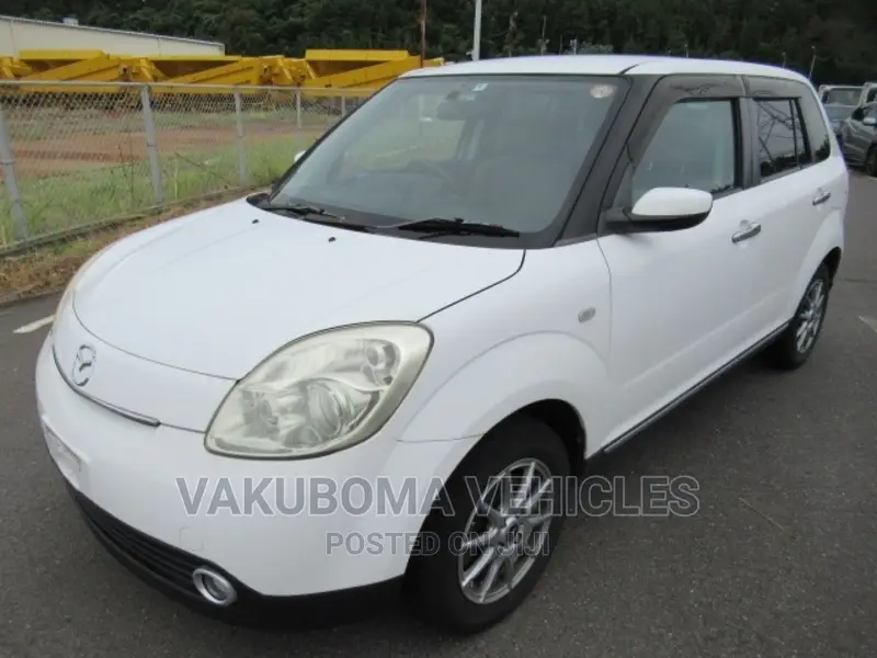 Mazda Verisa 2004 Pearl