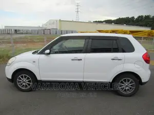 Mazda Verisa 2004 Pearl