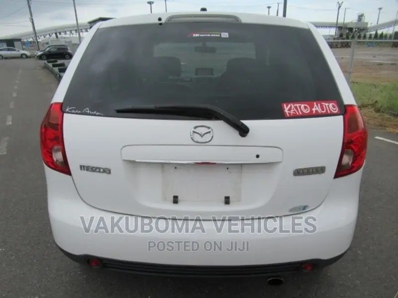 Mazda Verisa 2004 Pearl