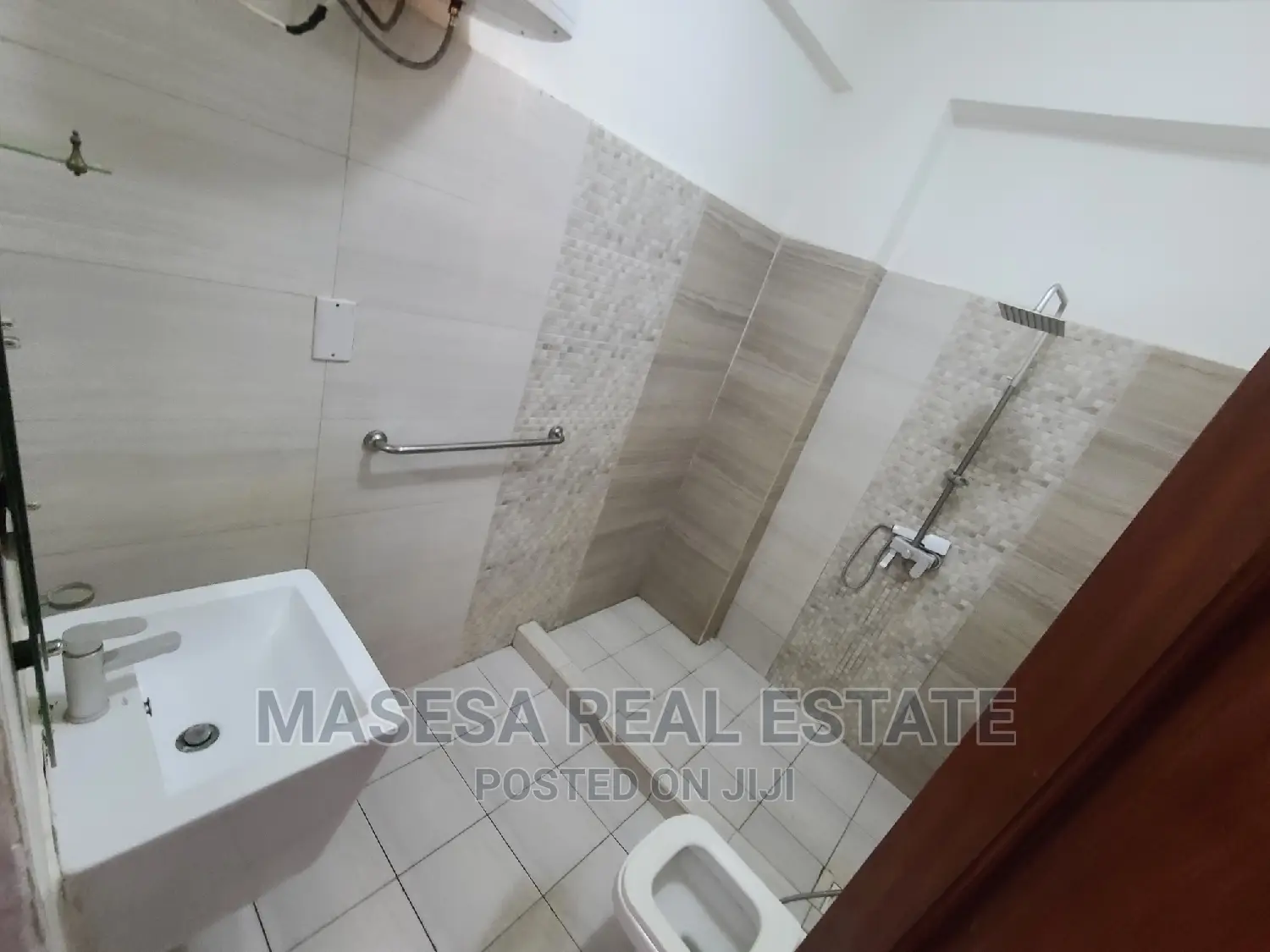 Furnished 3bdrm Apartment in Mikocheni for rent