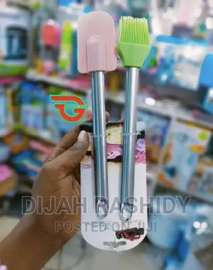 Brush and Spatula Steel