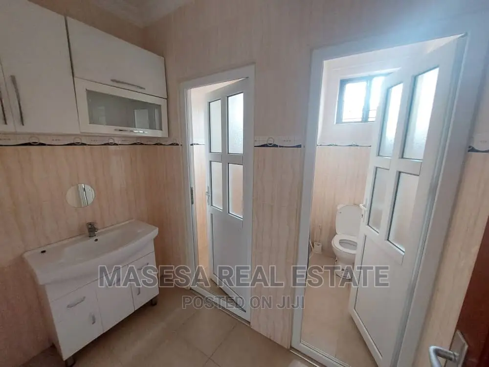 2bdrm Apartment in Mikocheni for rent