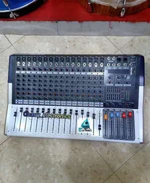 Acs Professional Powered Audio Music Mixer 16 Ch 2400w