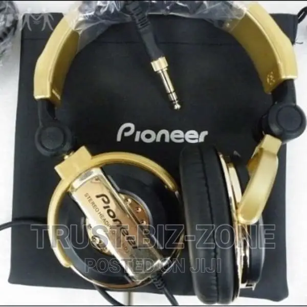 Studio Headphone