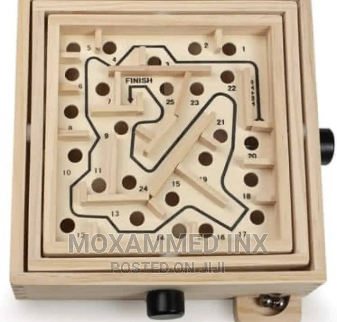 Wooden Labyrinth Gameboard