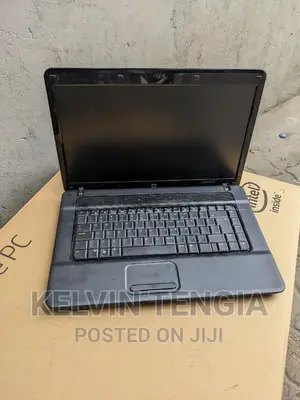 Laptop HP Compaq Presario CQ57 4GB Intel Core 2 Quad HDD 320GB