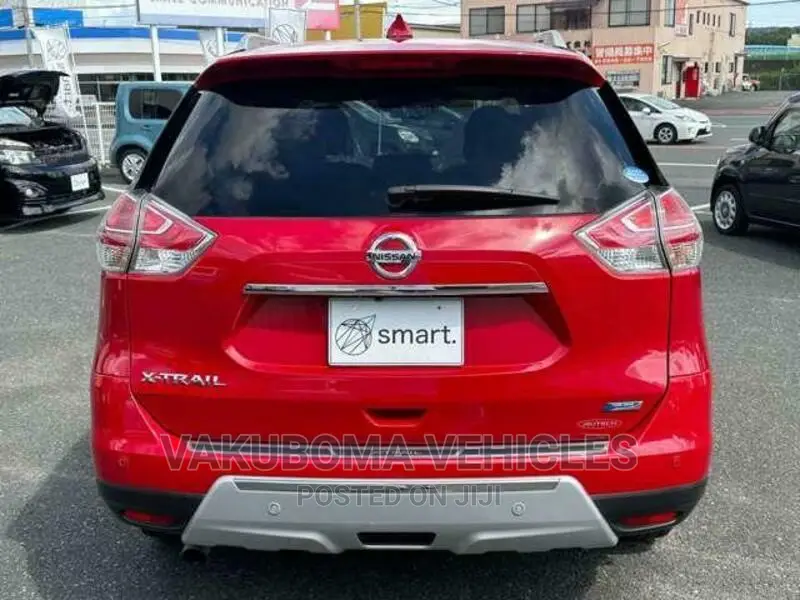 Nissan X-Trail 2014 Red
