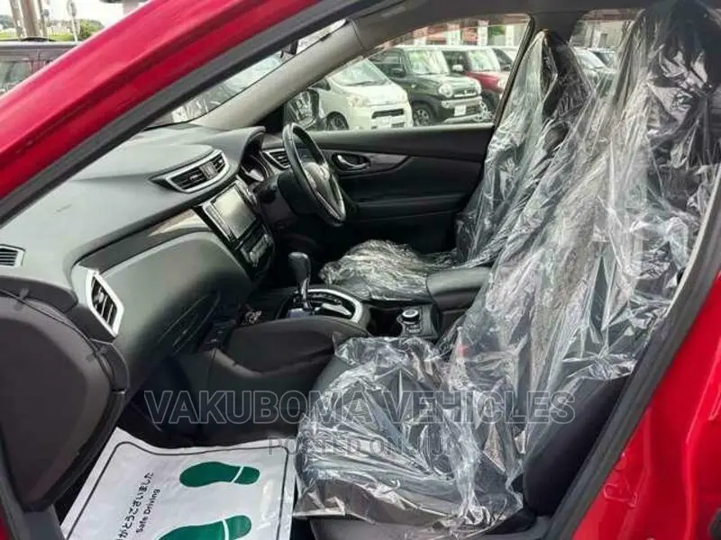 Nissan X-Trail 2014 Red