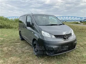 Nissan NV200 2015 Grey
