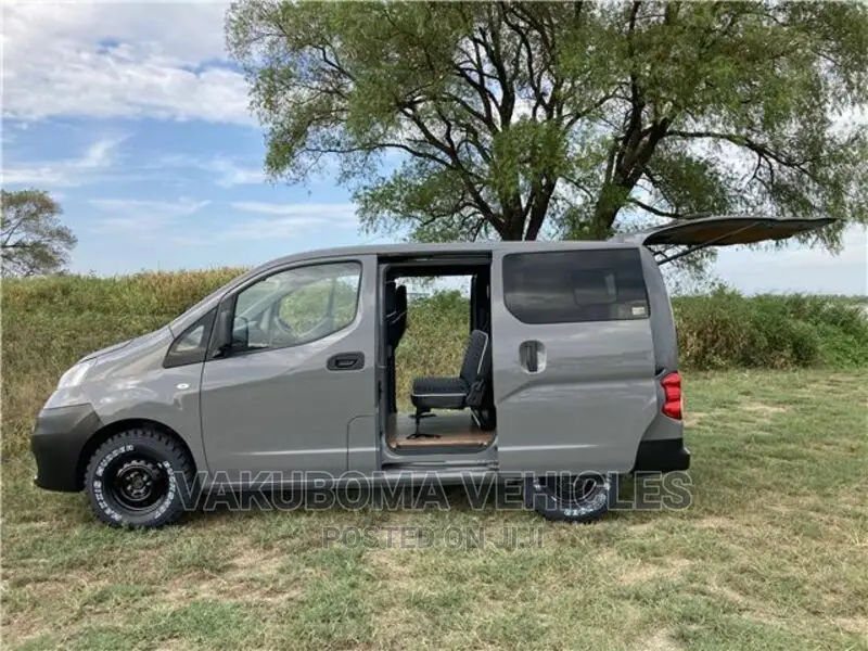 Nissan NV200 2015 Grey