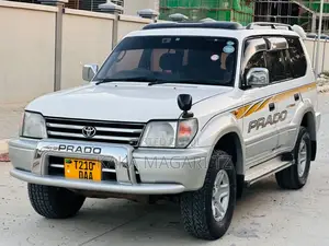 Toyota Land Cruiser Prado 2000 Pearl