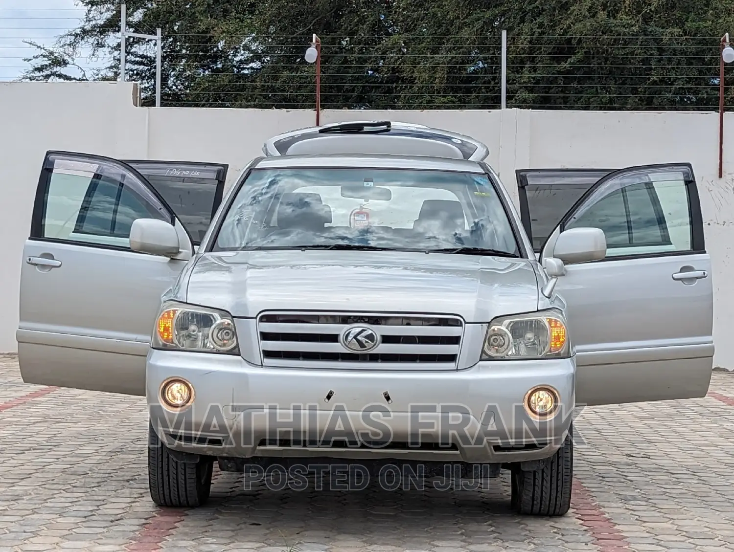 Toyota Kluger 2004 Silver
