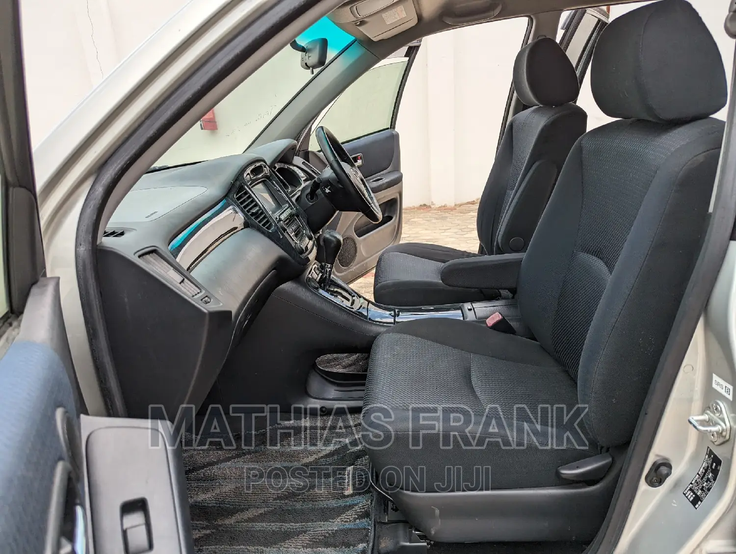 Toyota Kluger 2004 Silver