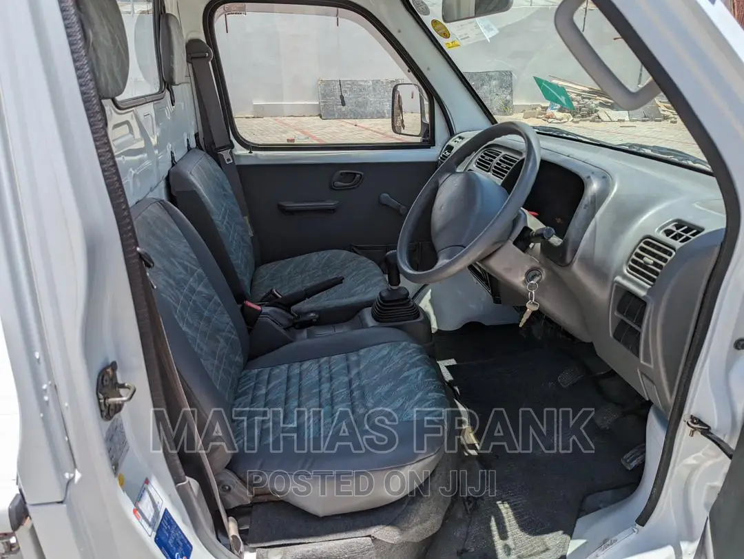 Mitsubishi Fuso Inauzwa