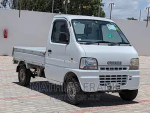 Suzuki Carry Truck 2014 White