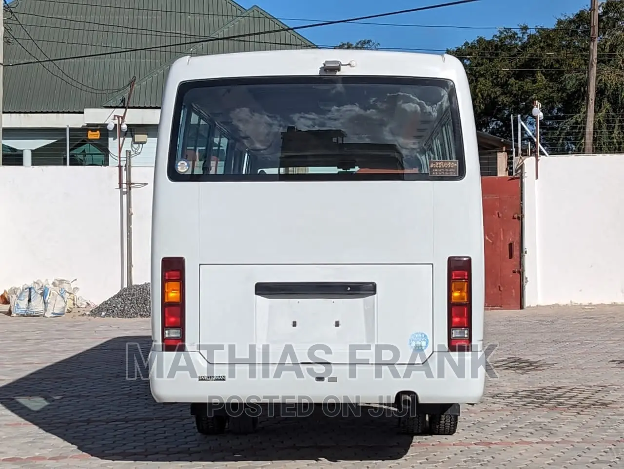 Nissan Civilian 2002 Silver