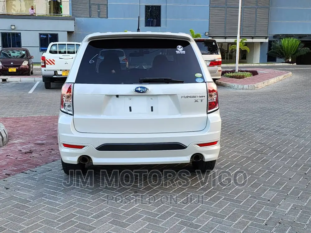 Subaru Forester 2009 Pearl