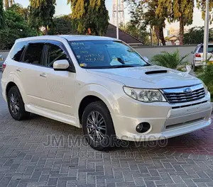 Subaru Forester 2009 Pearl