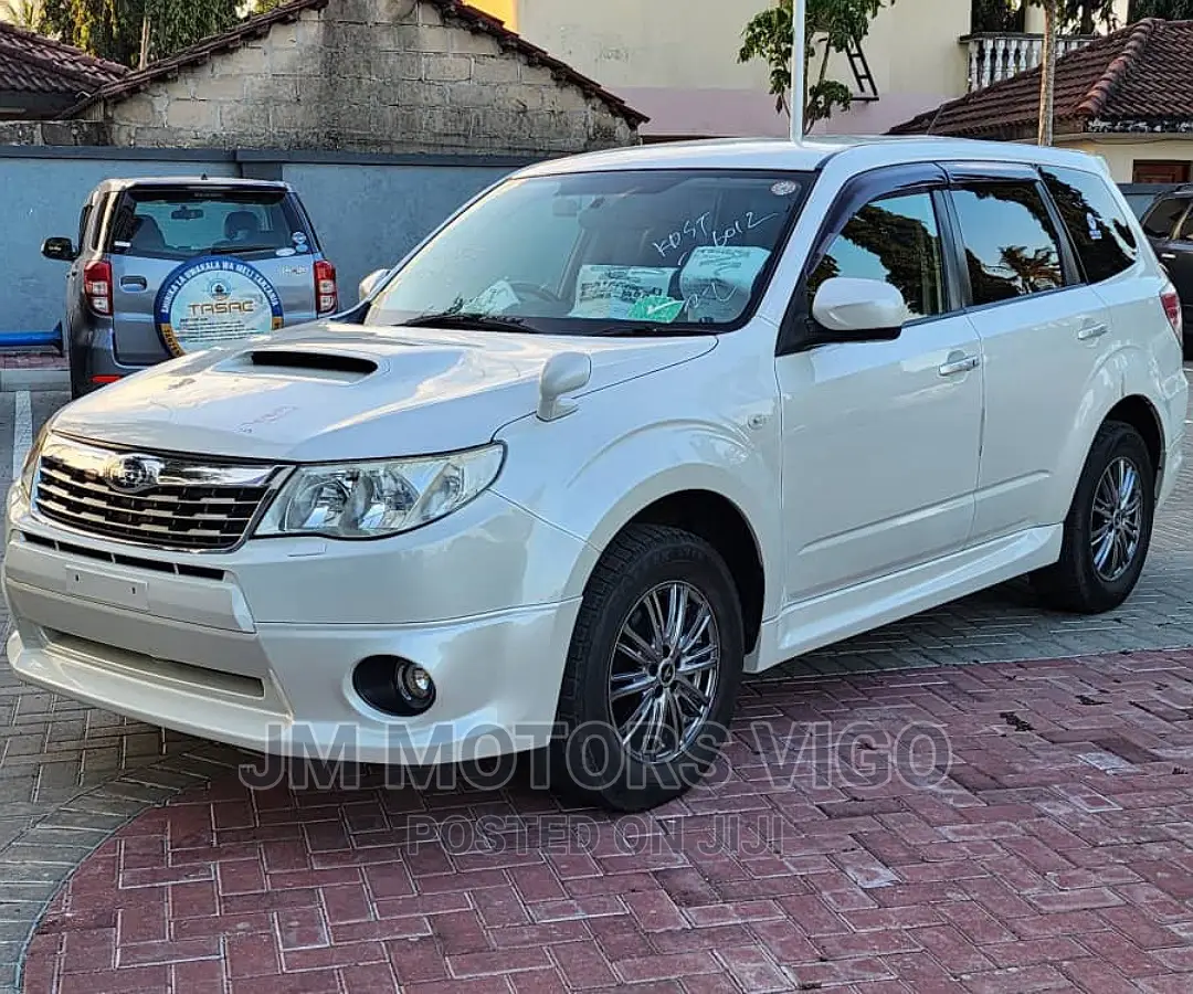 Subaru Forester 2009 Pearl