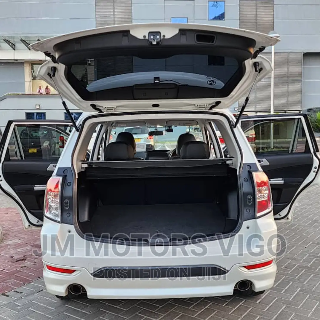 Subaru Forester 2009 Pearl