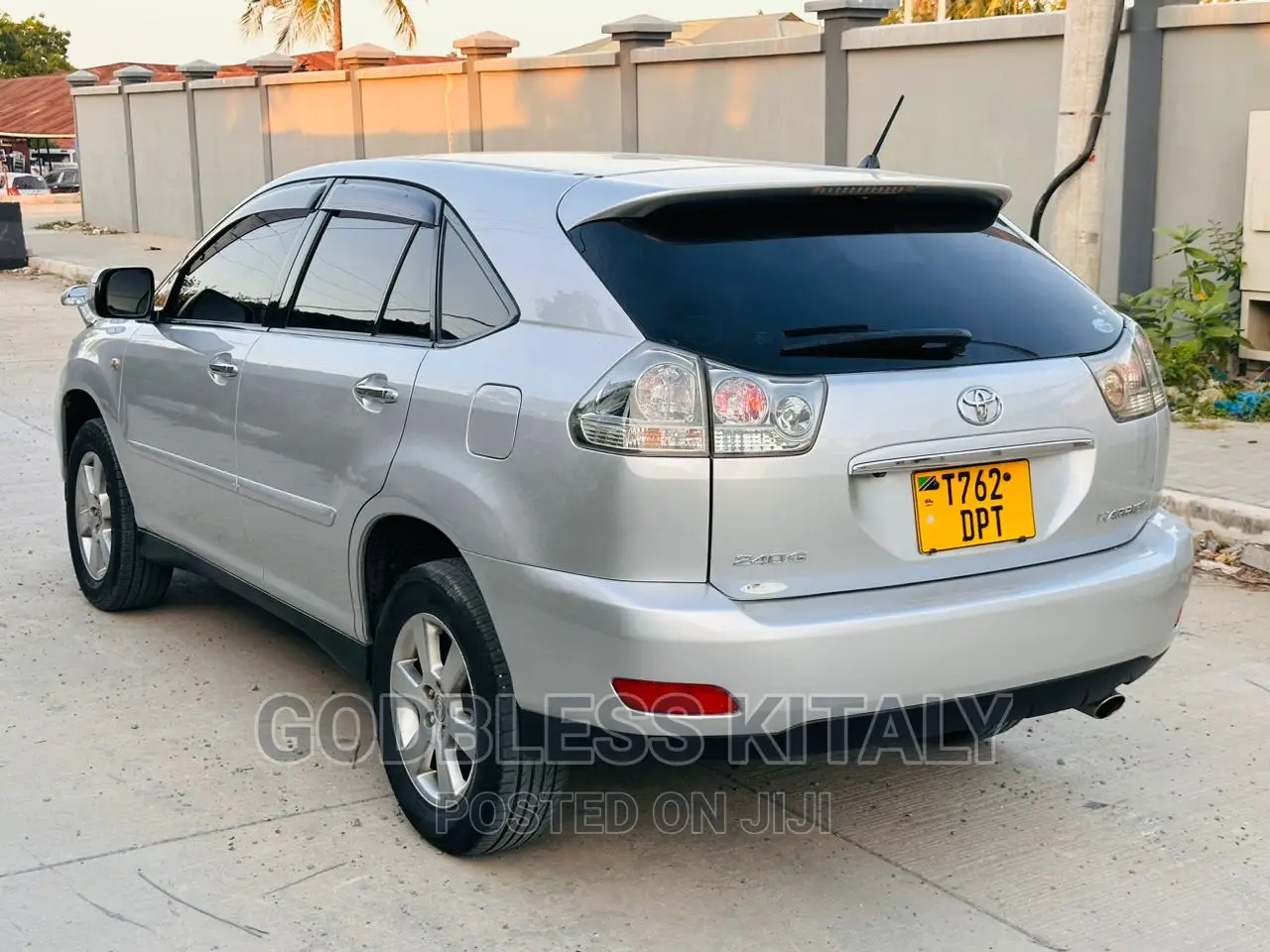 Toyota Harrier 2008 Silver