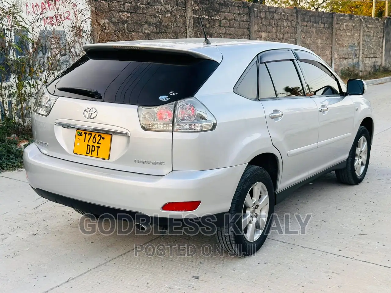 Toyota Harrier 2008 Silver