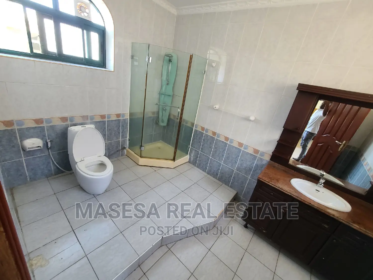 Furnished 3bdrm Apartment in Masaki for rent