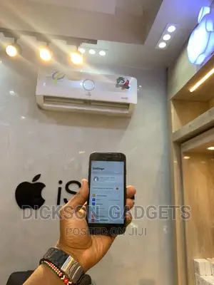 Apple iPhone 7 32 GB Black
