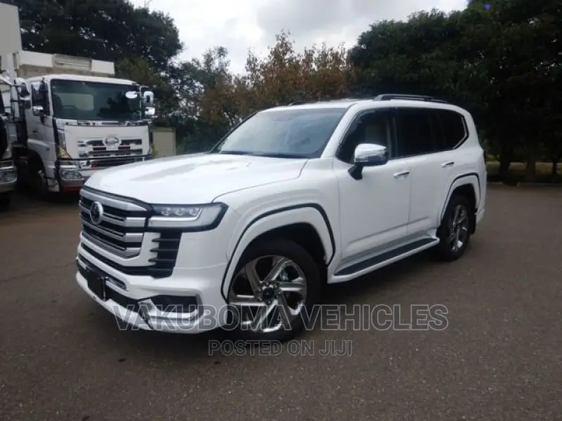 Toyota Land Cruiser Prado 2022 Pearl
