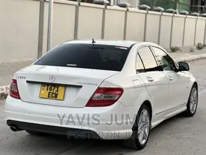 Mercedes-Benz C-Class 2008 White