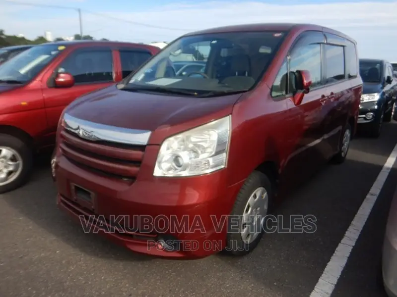 Toyota Noah 2007 Burgundy