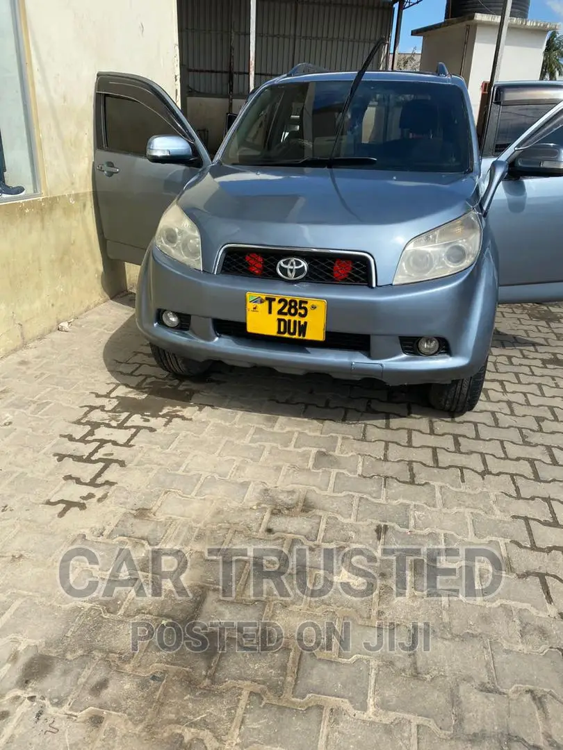 Toyota Rush 1.5 RWD 2006 Gray