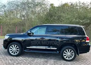 Toyota Land Cruiser 4.5 V8 VXR 2017 Black