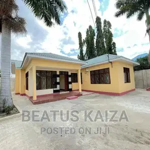 4bdrm Bungalow in Bahari Beach, Mbezi for sale