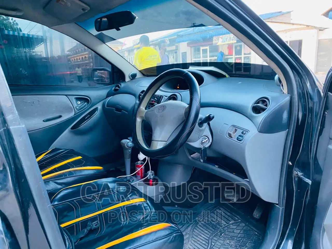 Toyota Vitz 1.5 FWD 3dr 2004 Black
