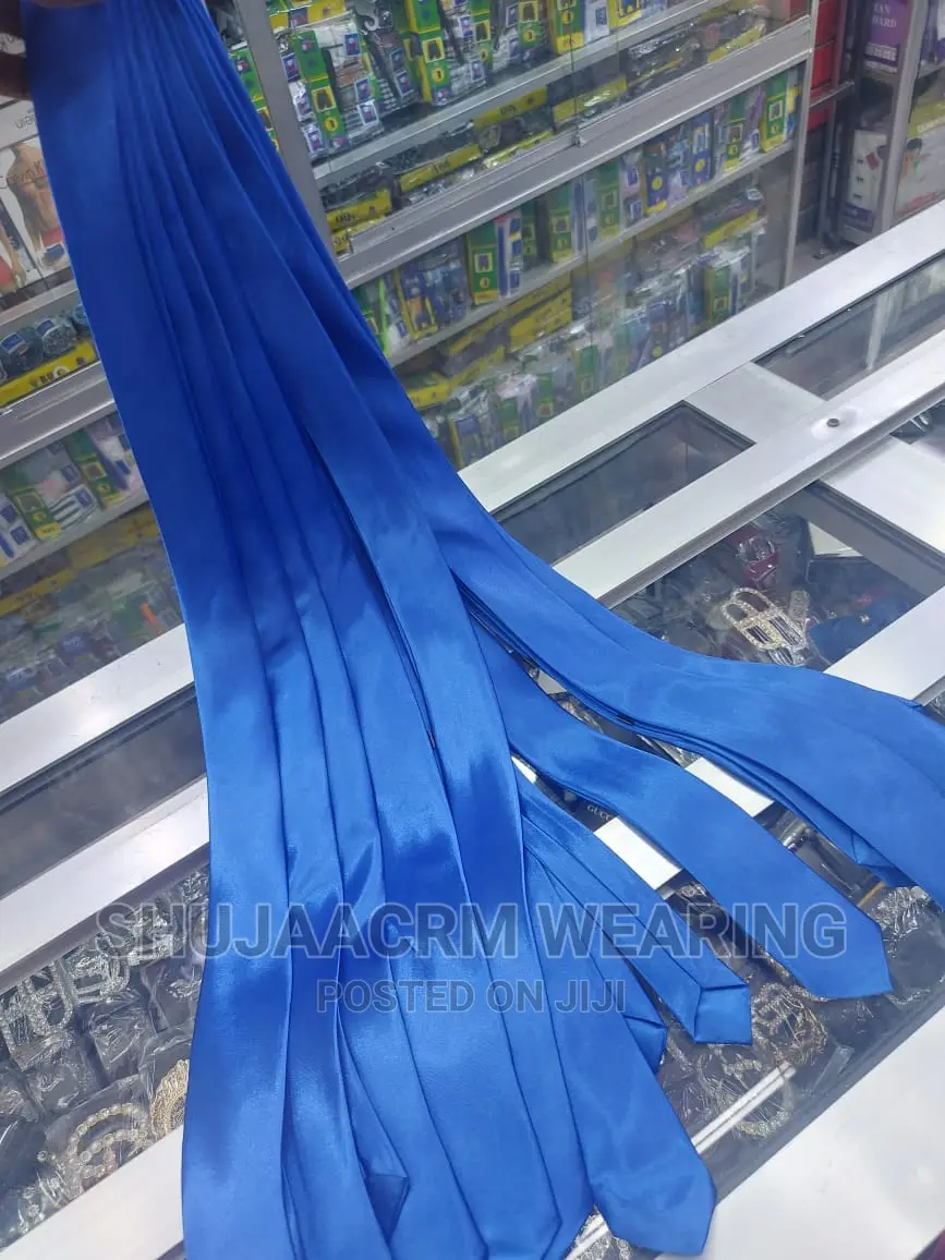 Tie Official
